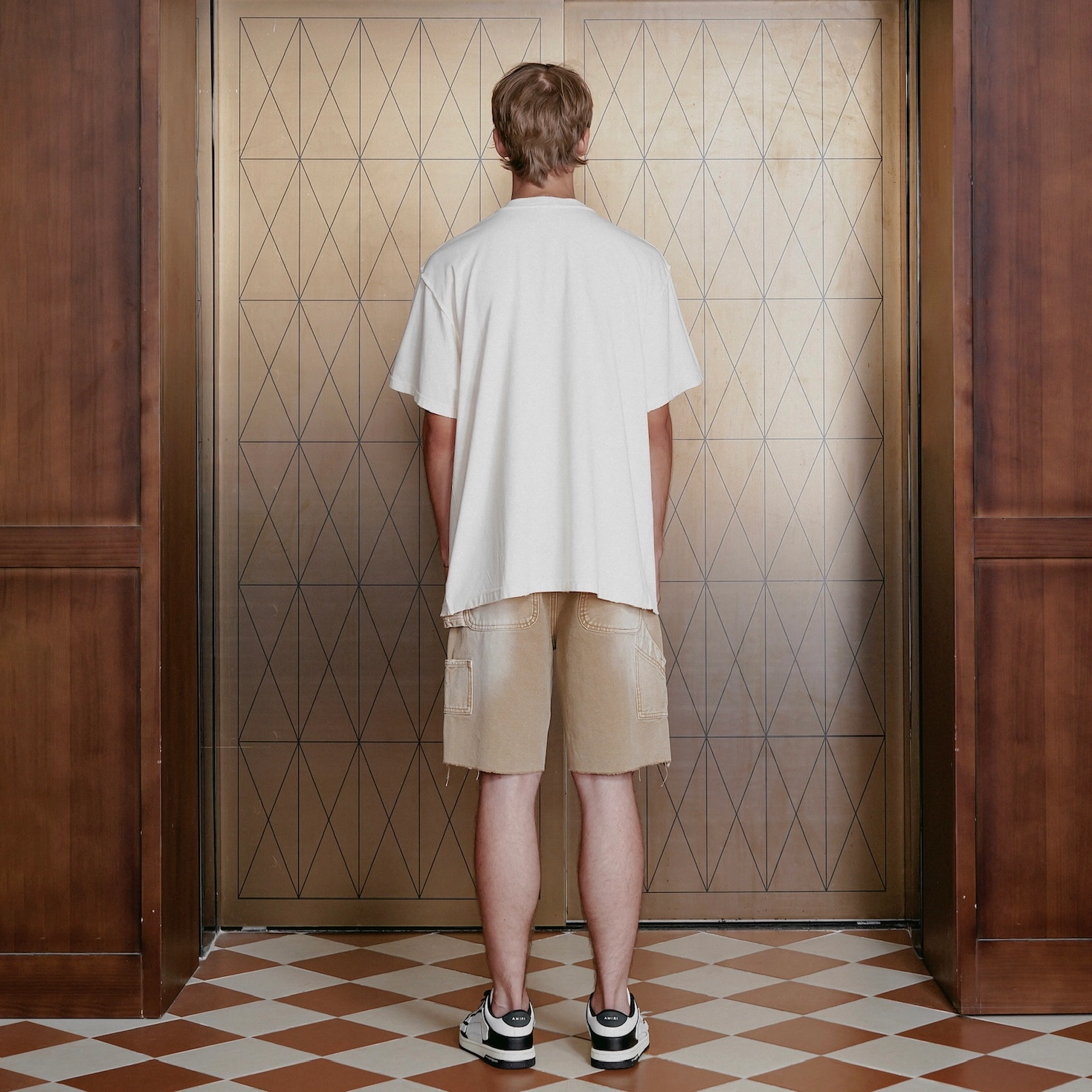False Perception T