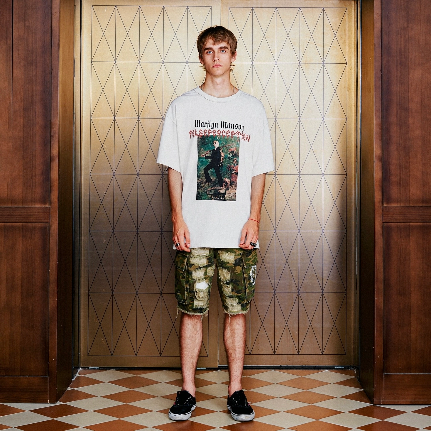 False Perception T