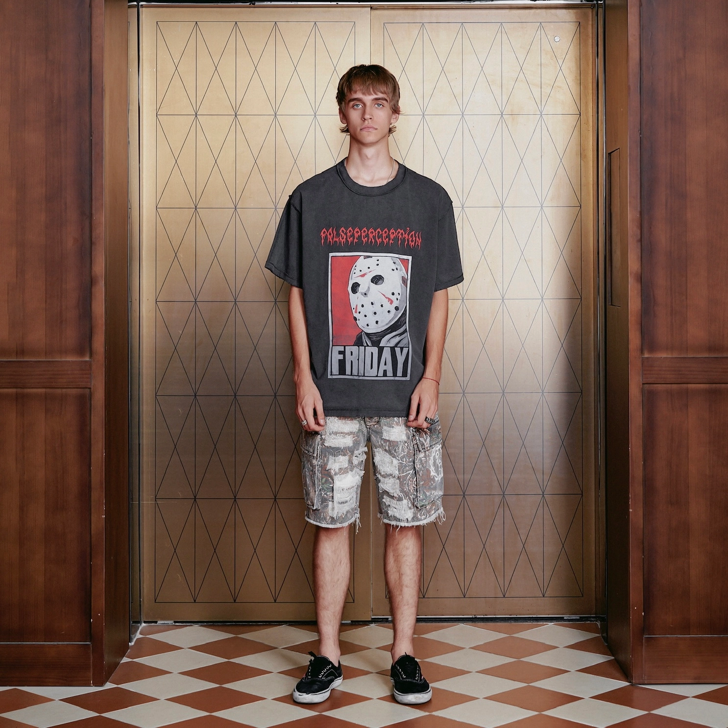 False Perception T