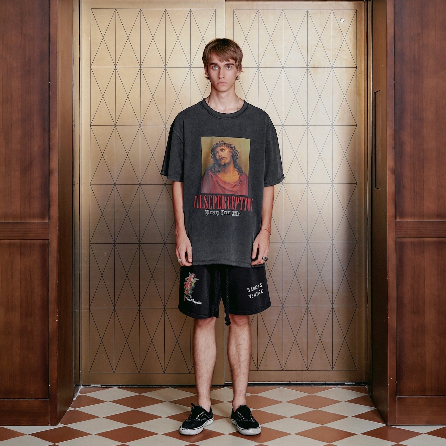 False Perception T