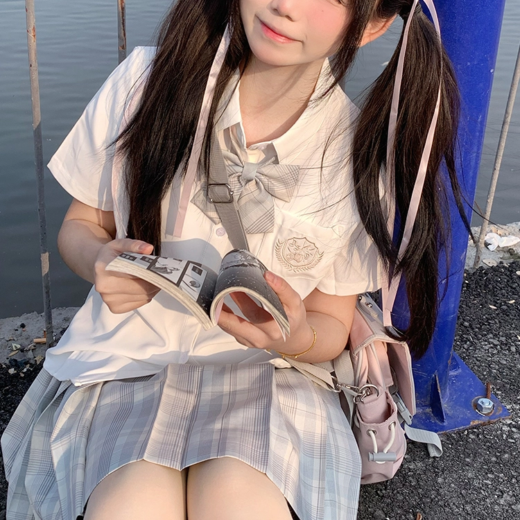 兔半眠 甜妹清凉短袖衬衫格裙子制服 女款 套装（短袖绣花衬衫+月见裙子）