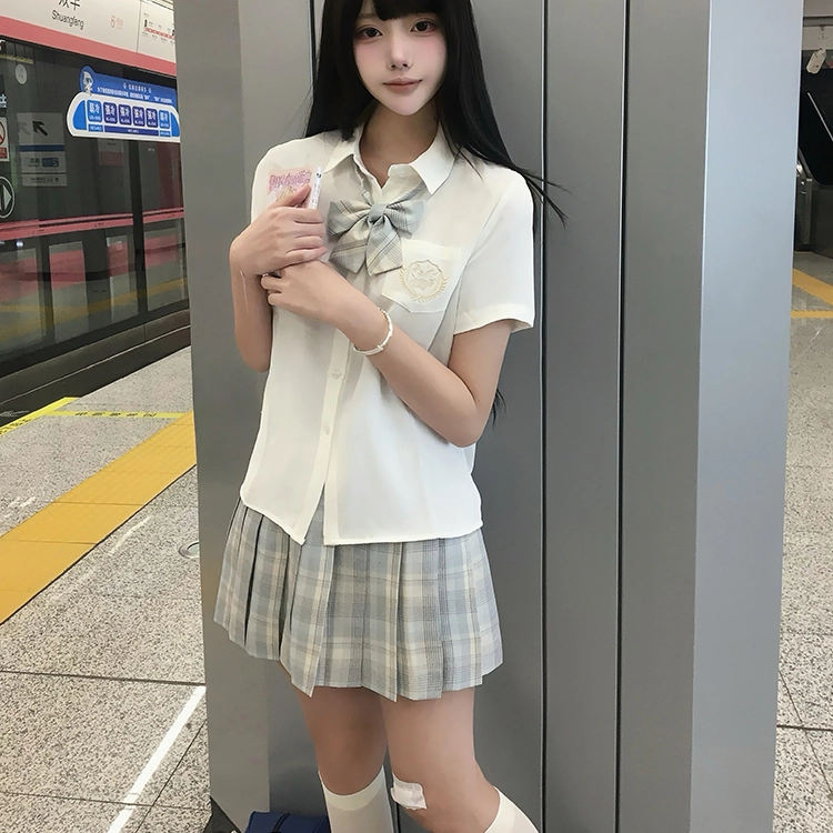 兔半眠 甜妹清凉短袖衬衫格裙子制服 女款 套装（短袖绣花衬衫+月见裙子）