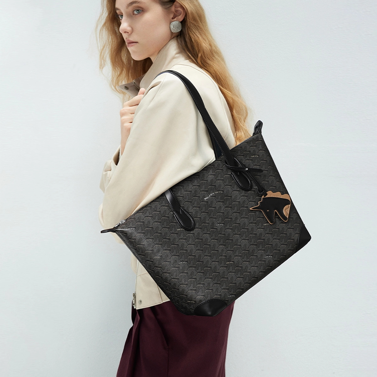 NUCELLE Tote