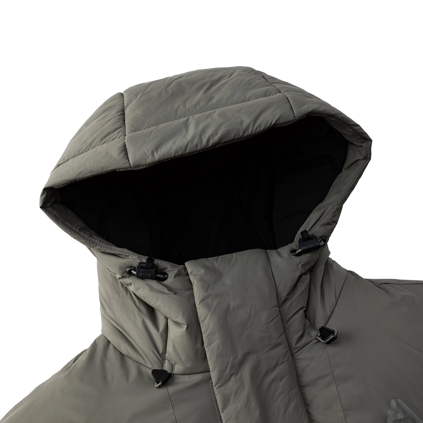 Anta OUTDOORS