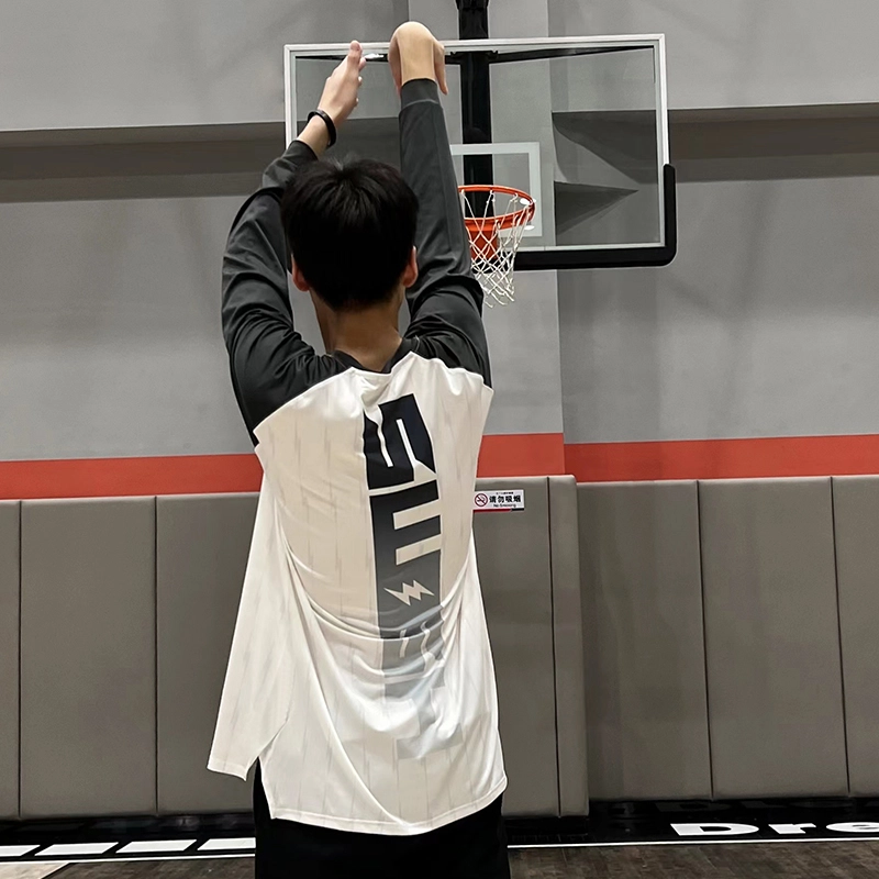 SWISH THE BALL IN T