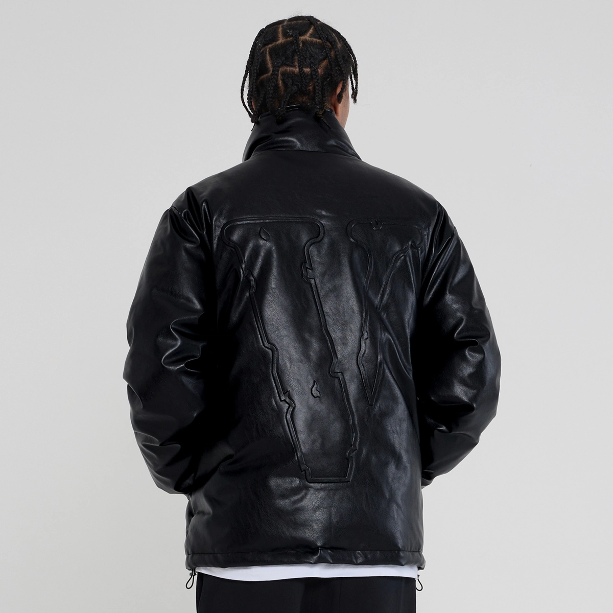 VLONE VLogo