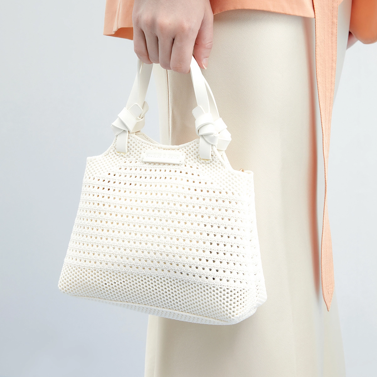CHARLESKEITH PU ckTote WhiteMultiSand