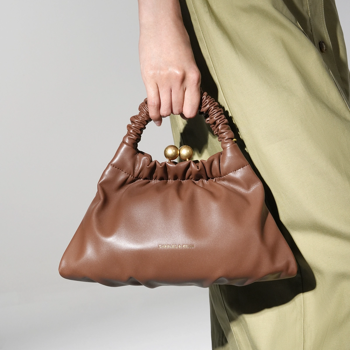 CHARLESKEITH ck BeigeChocolate