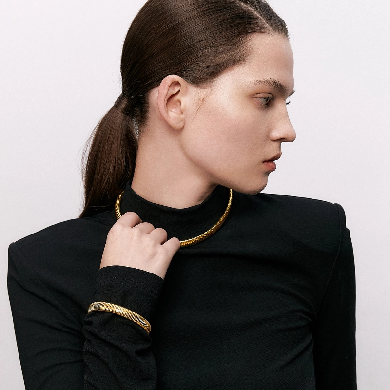 ZEGL choker