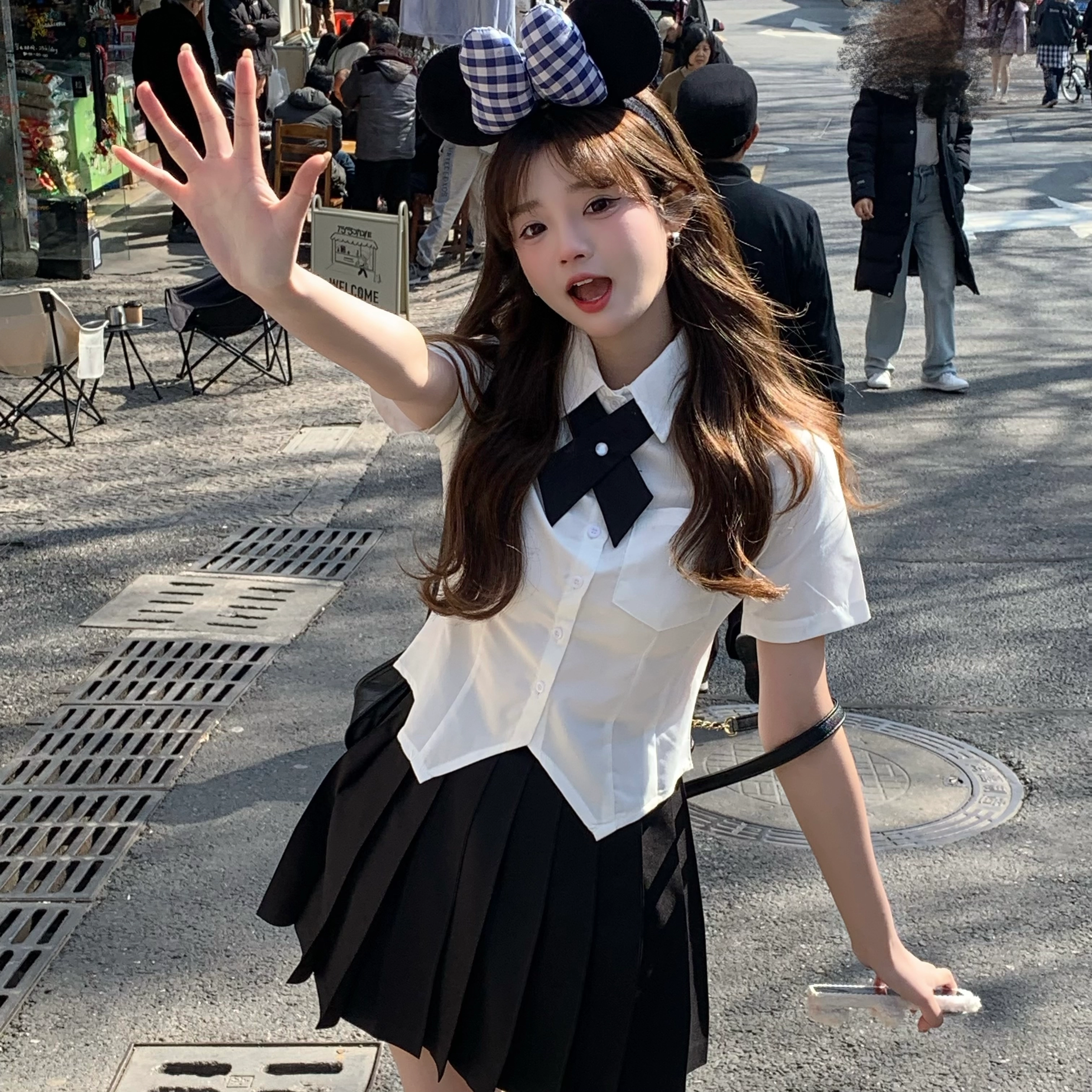 花山家的猫 纯色尖领不规则短袖衬衫百褶短裙制服 女款