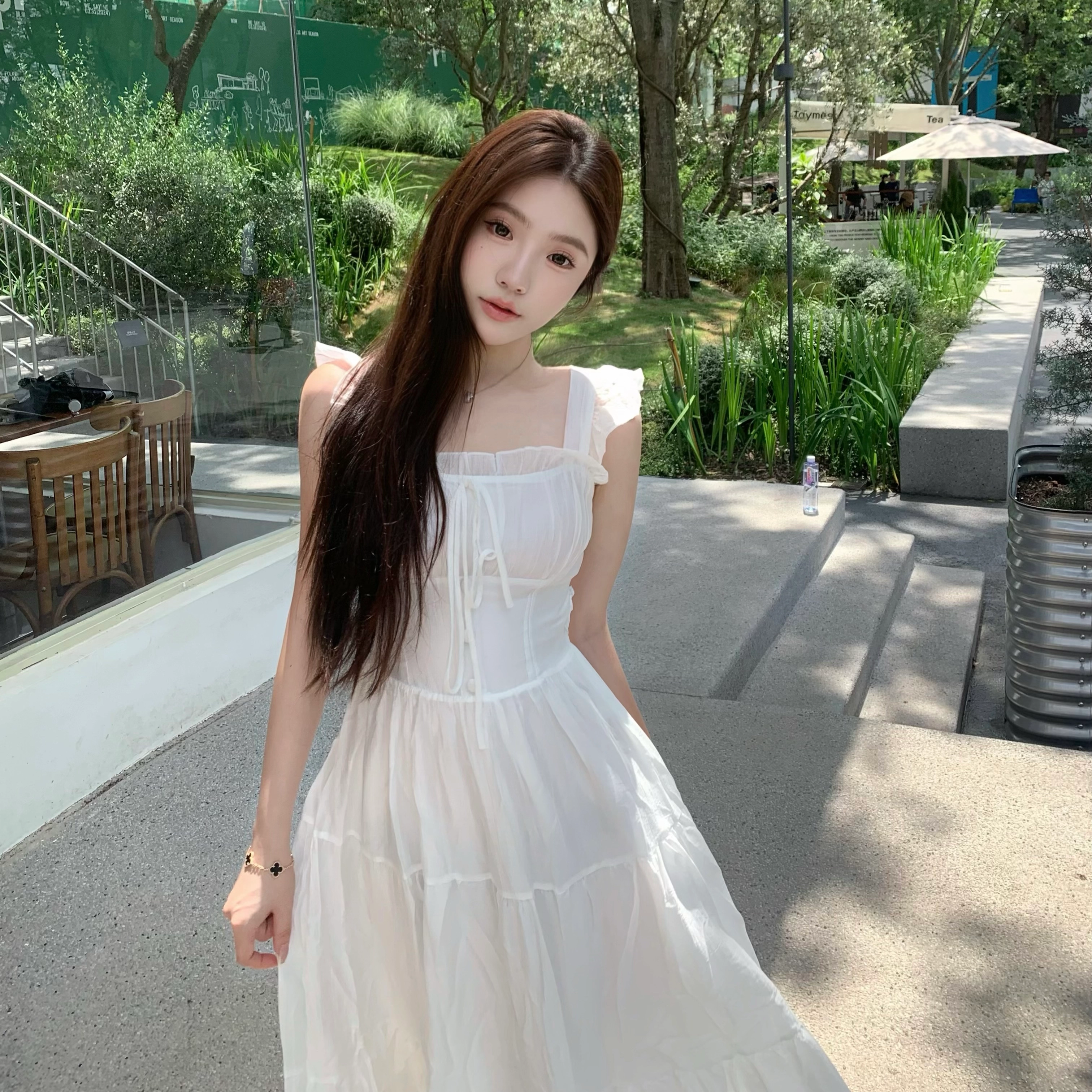 花山家的猫 法式温柔木耳边收腰甜美简约舒适短袖连衣裙 女款