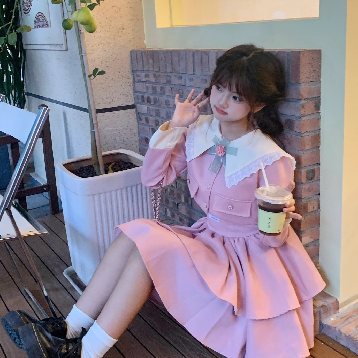 花山家的猫 拼色娃娃领单排扣短款外套收腰吊带连衣裙制服 女款 粉红色