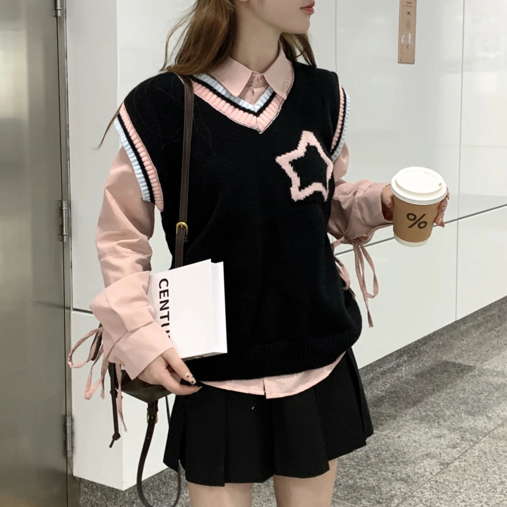 花山家的猫 黑粉拼色马甲背心配长袖衬衫黑箱褶裙三件套制服 女款