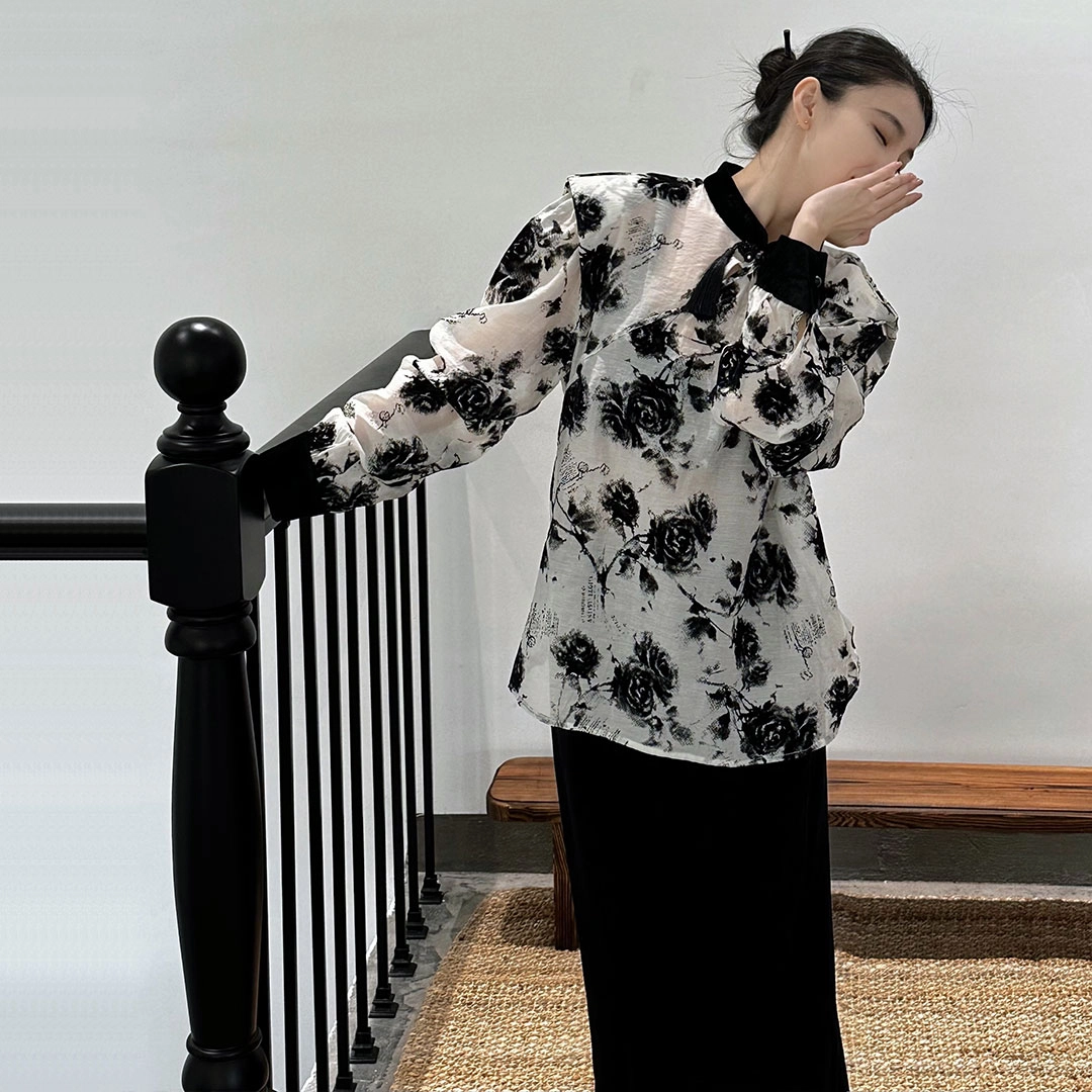 花山家的猫 花卉印花宽松立领长袖衬衫 女款 白色