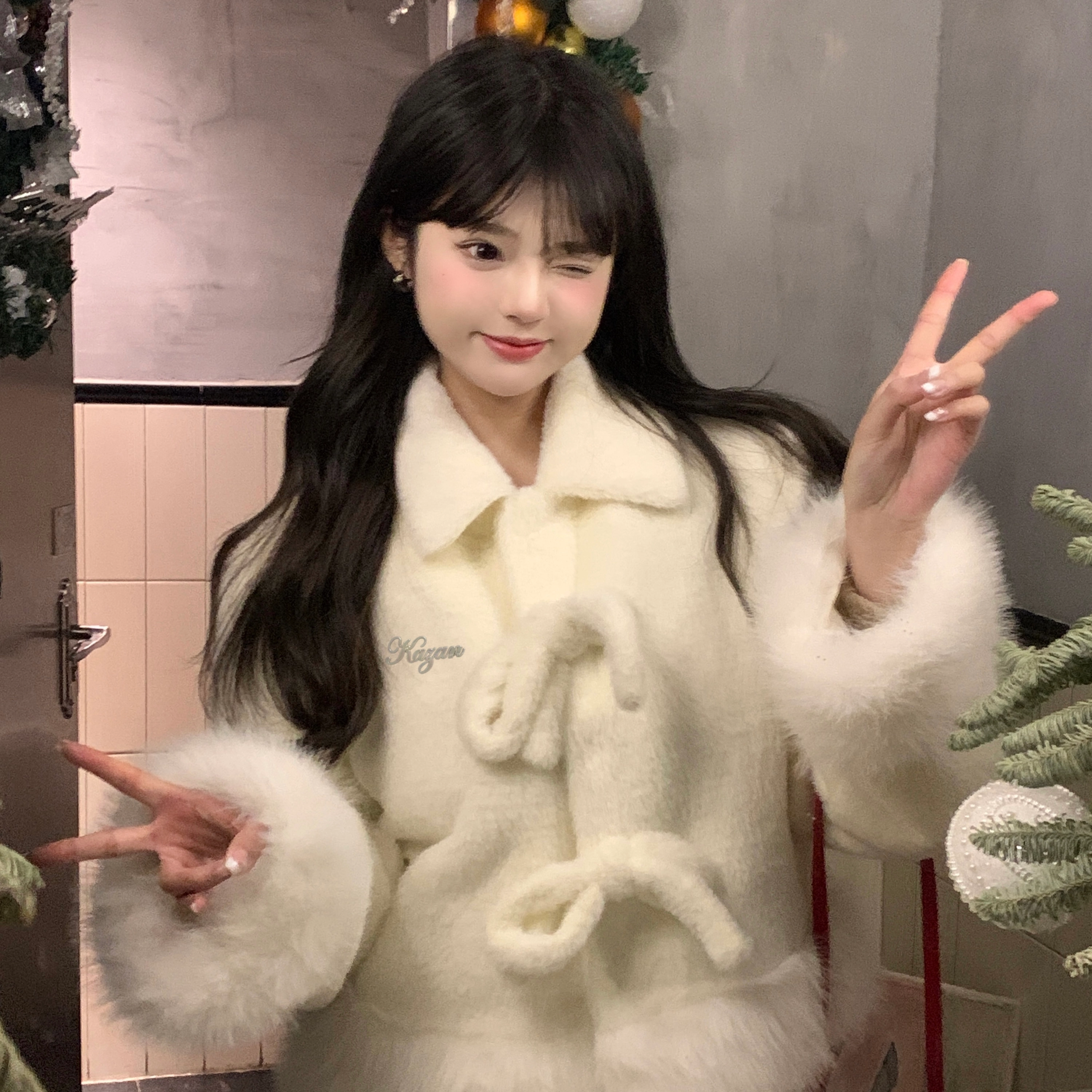 花山家的猫 小香风长袖毛呢蝴蝶结毛毛外套高腰百褶短裙制服 女款 乳白色