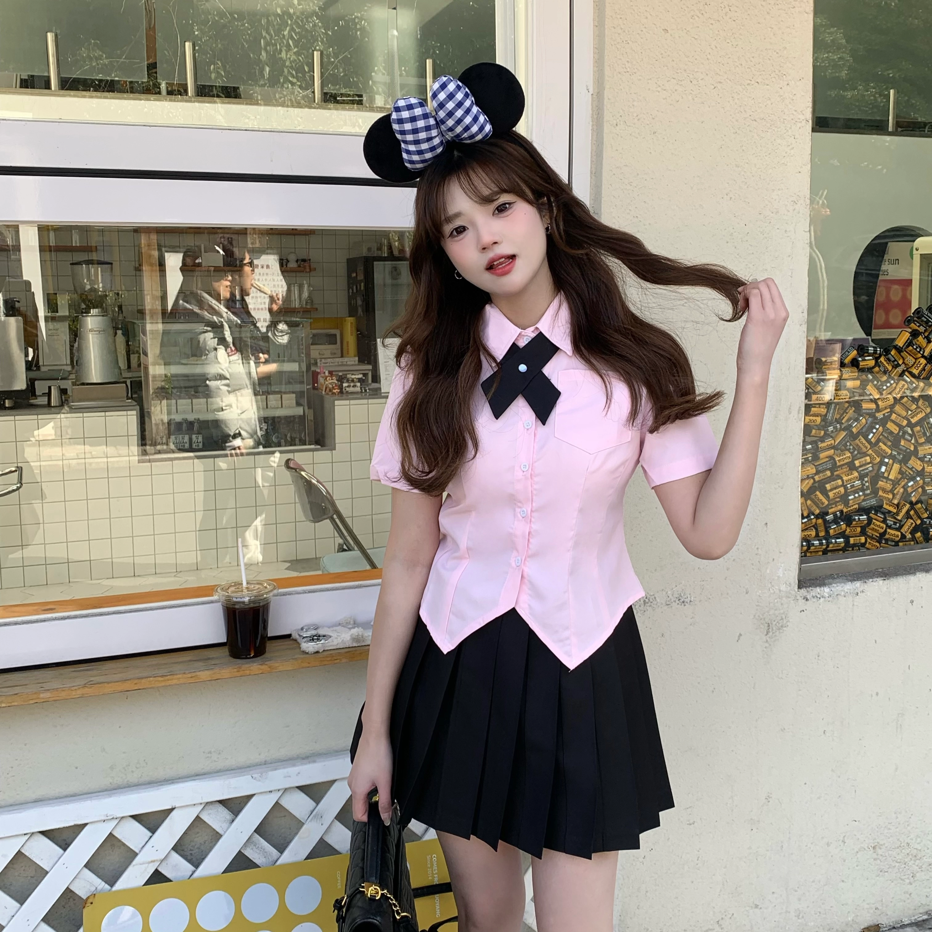 花山家的猫 纯色尖领不规则短袖衬衫百褶短裙制服 女款