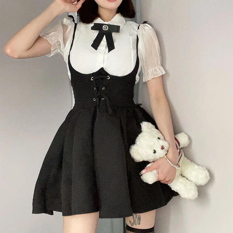 花山家的猫 纯色圆领超短款背带裙高腰修身泡泡短袖衬衫制服套装 女款