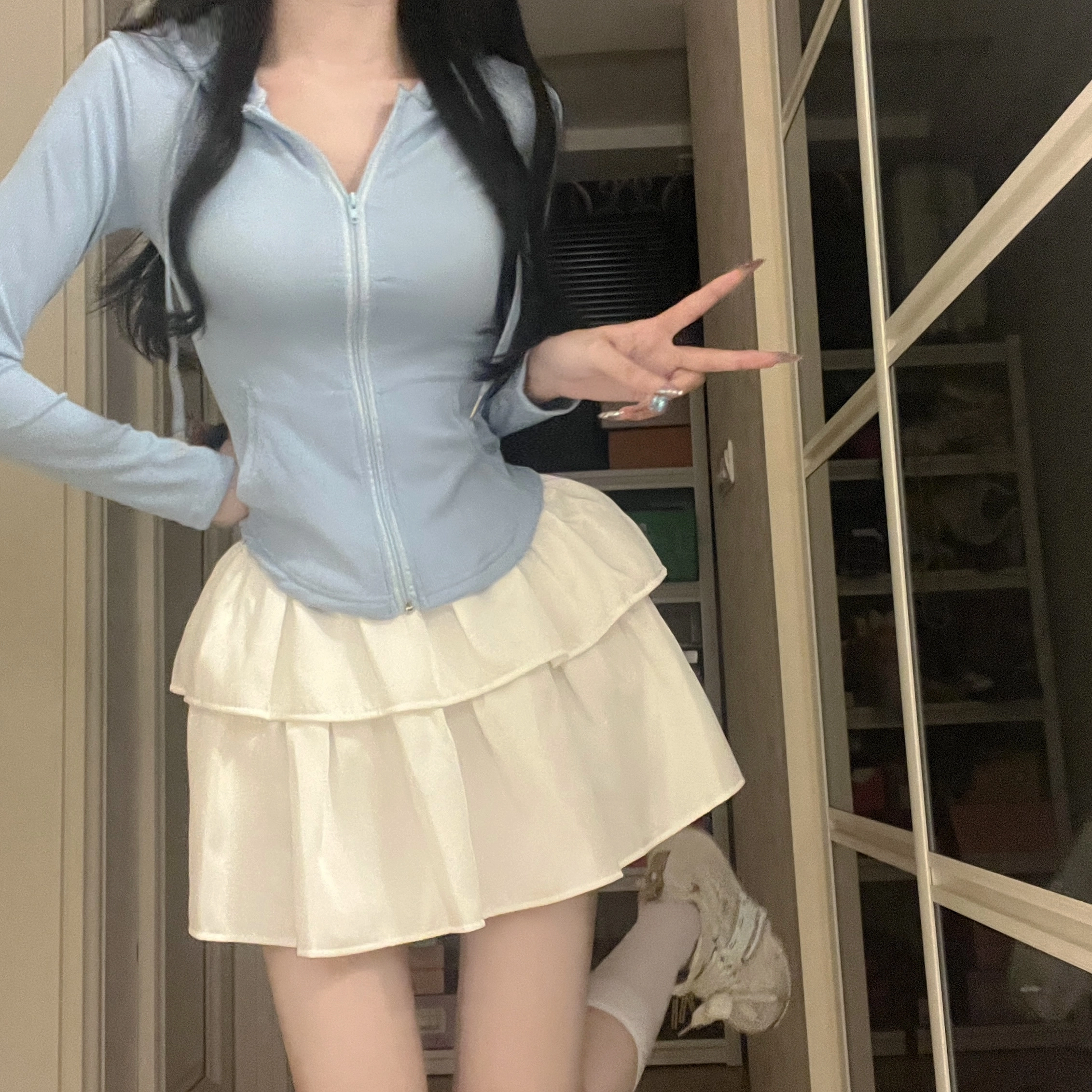 花山家的猫 纯色长袖连帽上衣高腰荷叶裙制服套装 女款