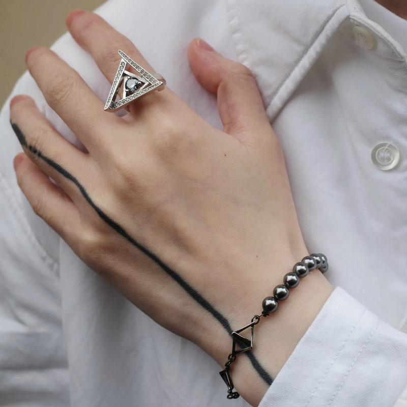 Empress 47 925