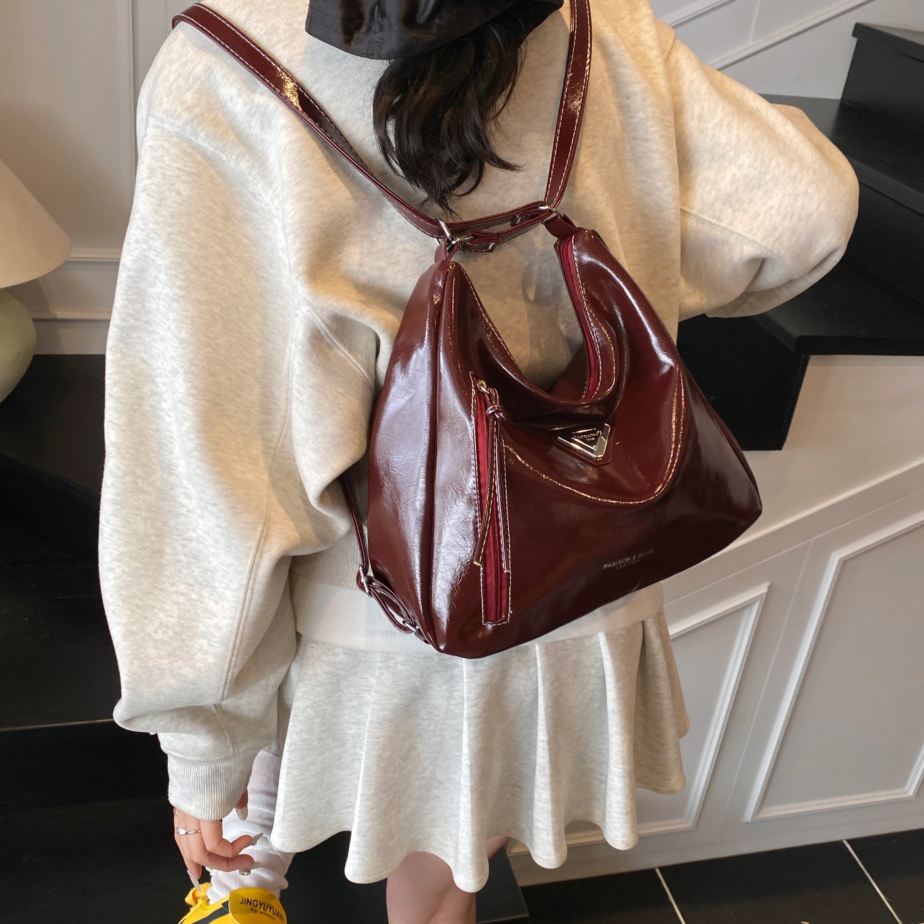 RIVMIND ins PU Tote