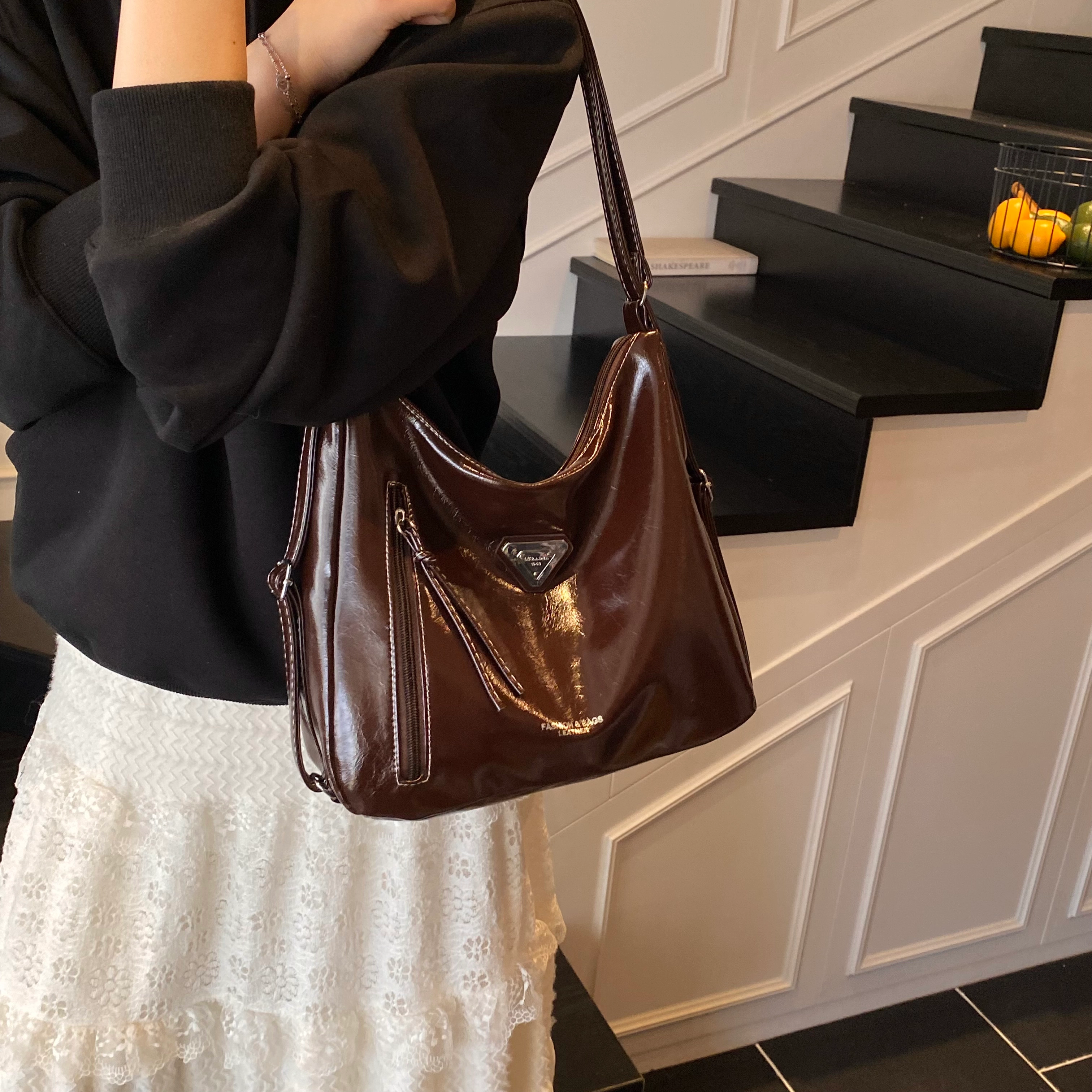 RIVMIND ins PU Tote