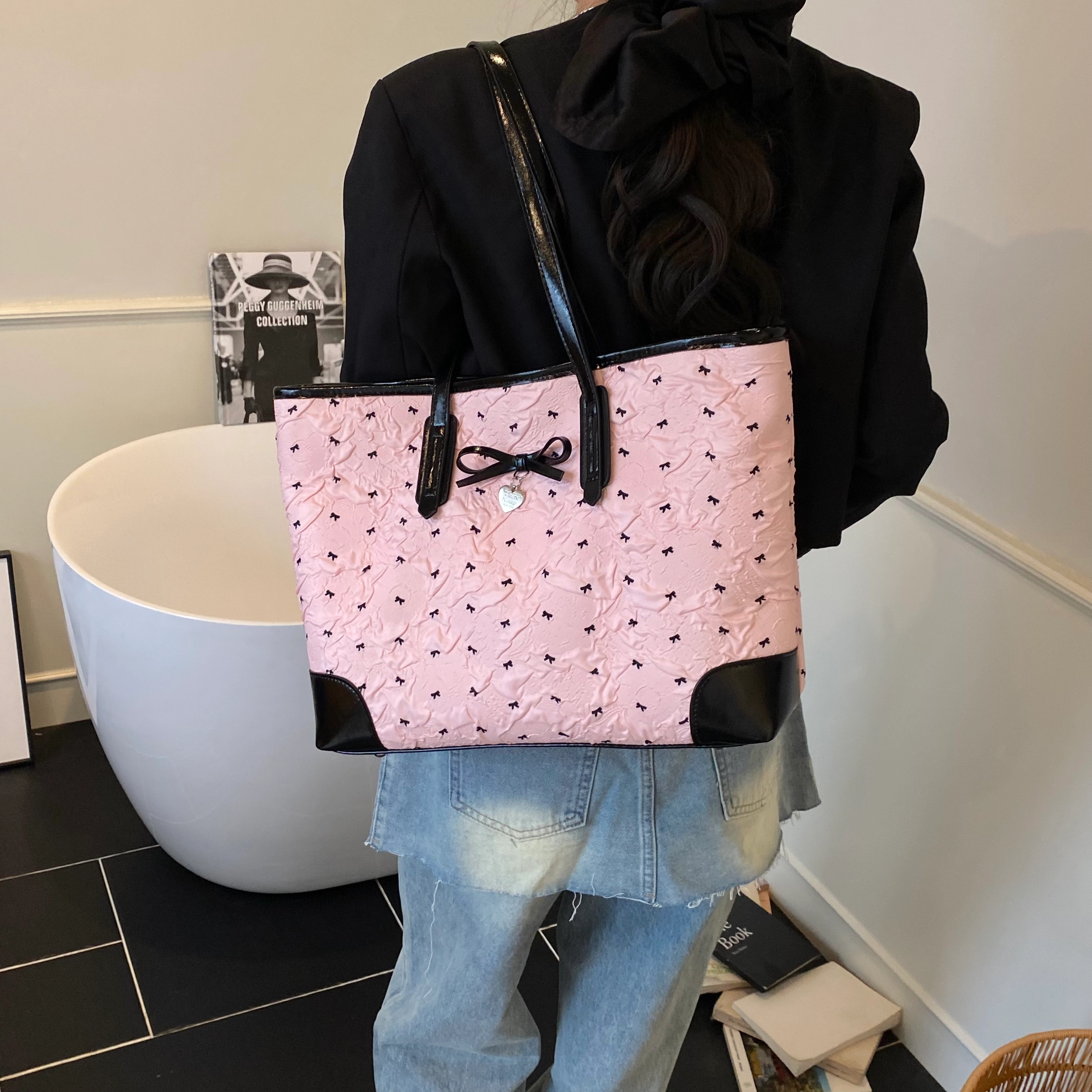 RIVMIND PU Tote