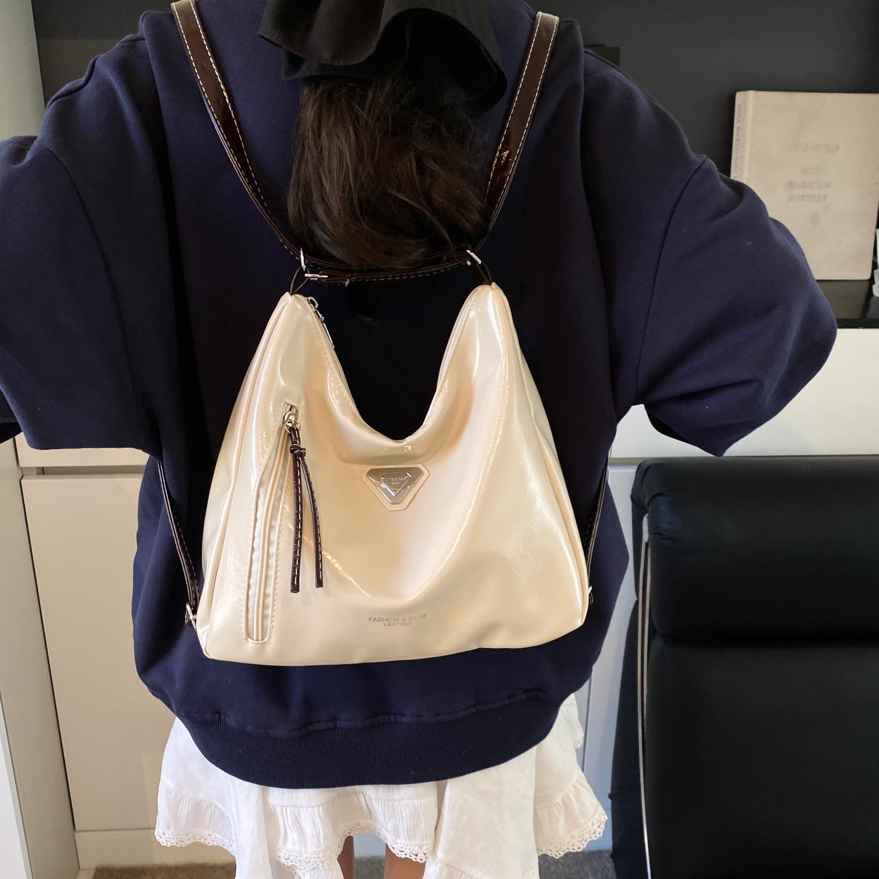 RIVMIND ins PU Tote