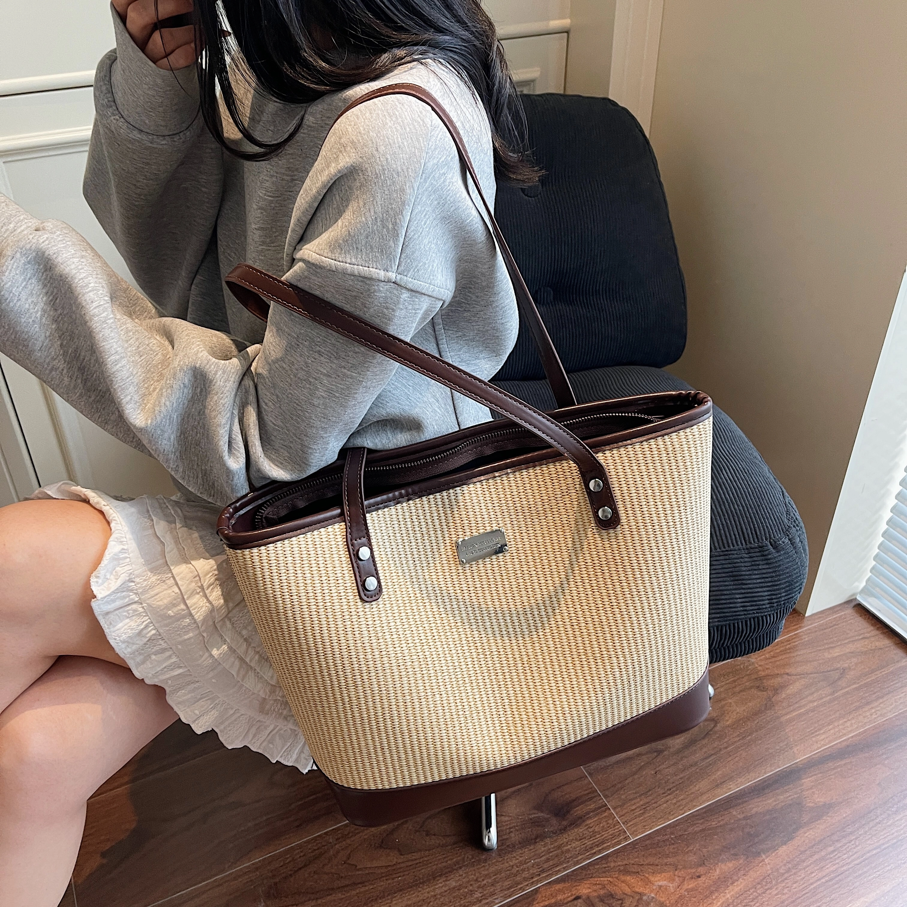 RIVMIND PU Tote