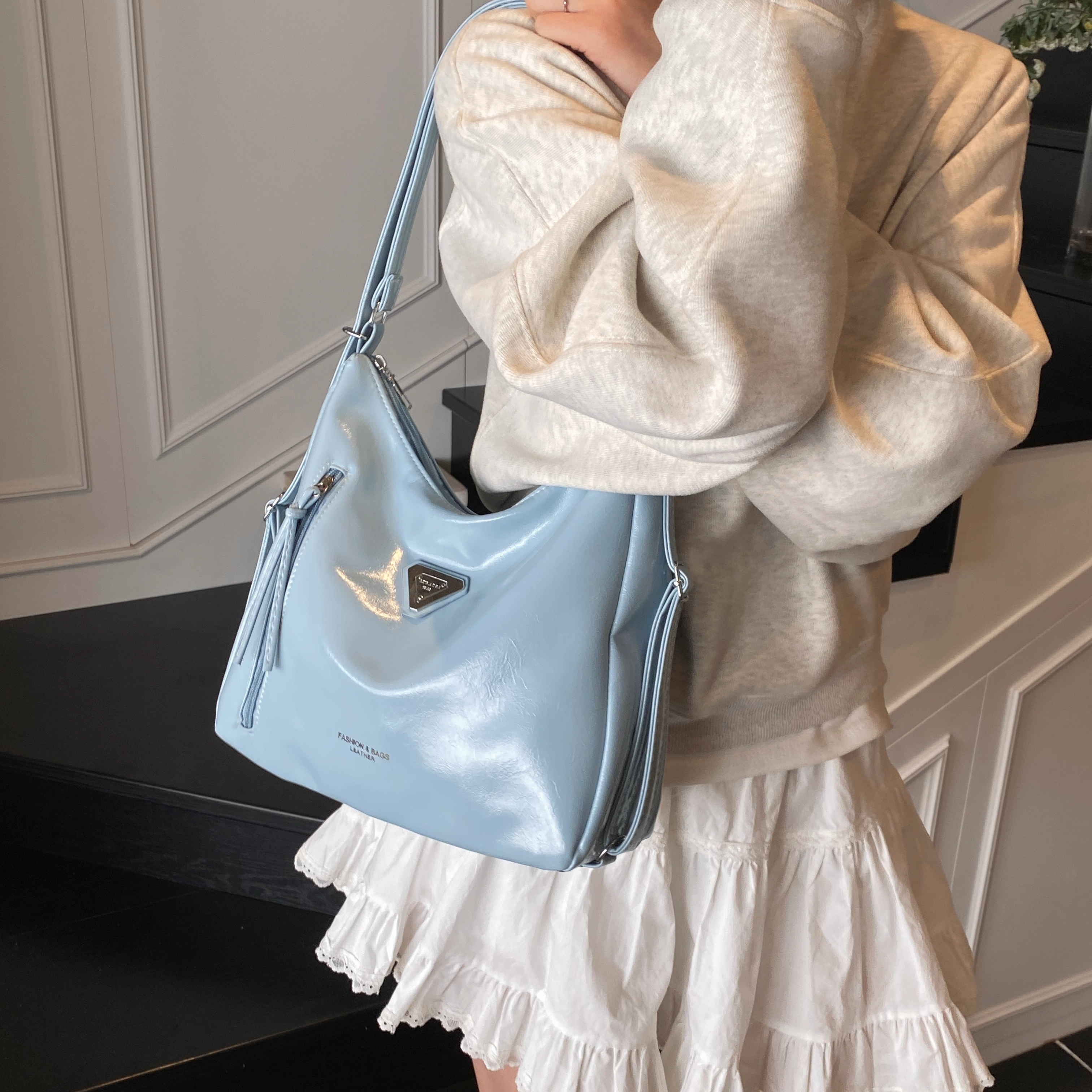 RIVMIND ins PU Tote