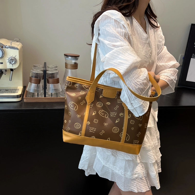 RIVMIND PU Tote