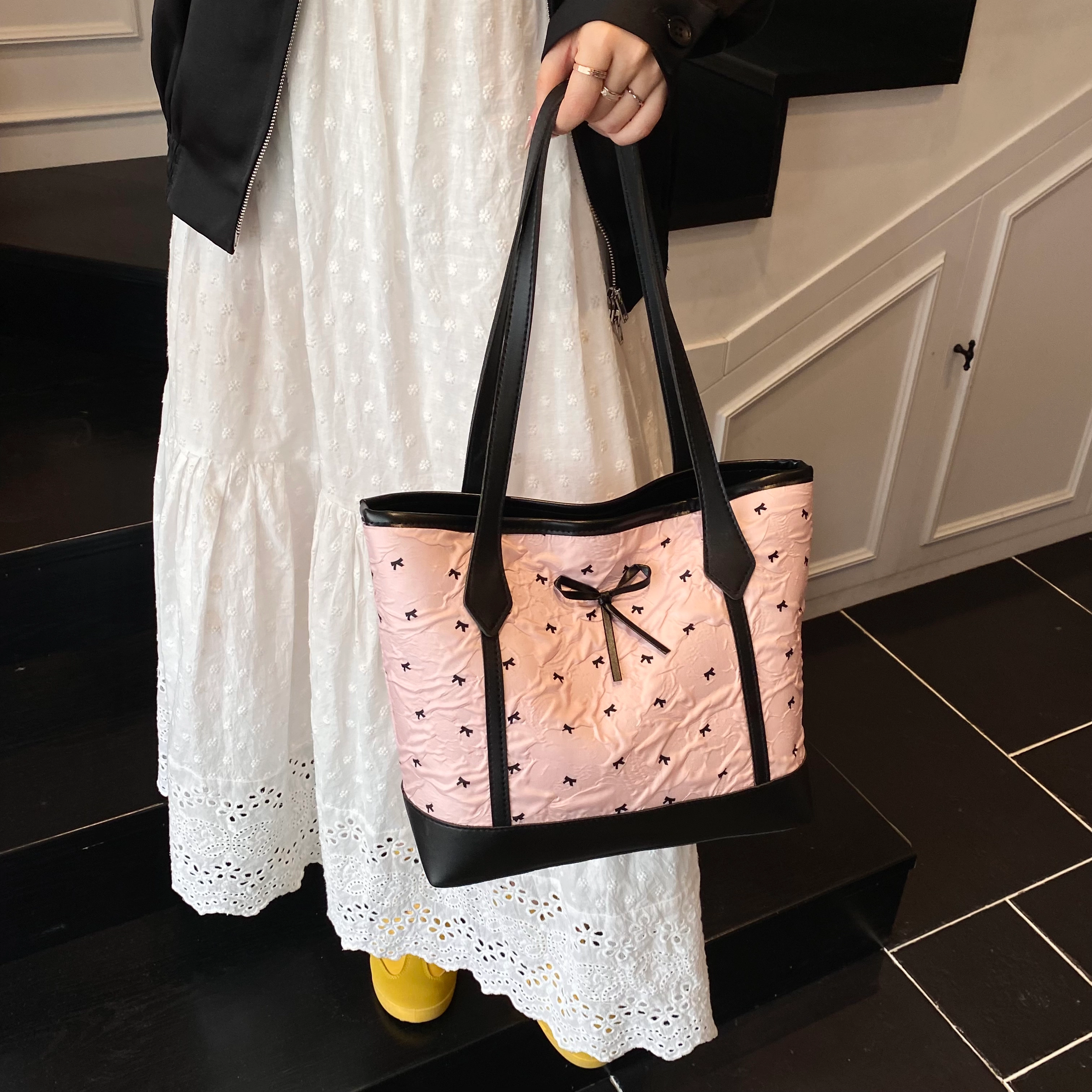 RIVMIND PU Tote