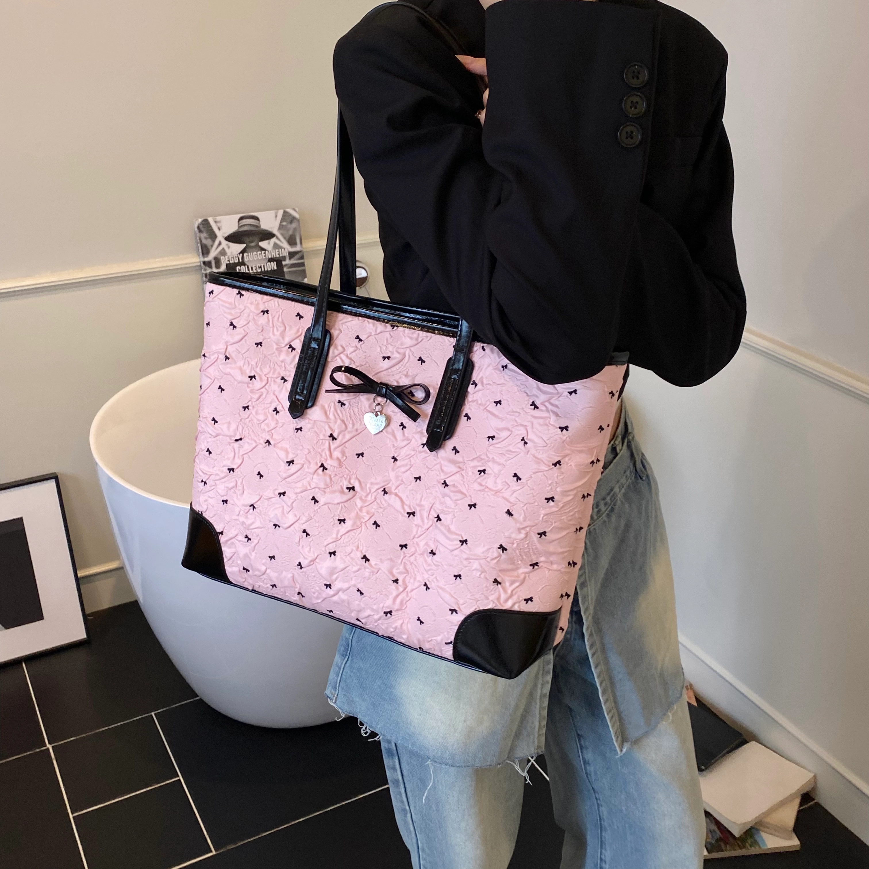 RIVMIND PU Tote