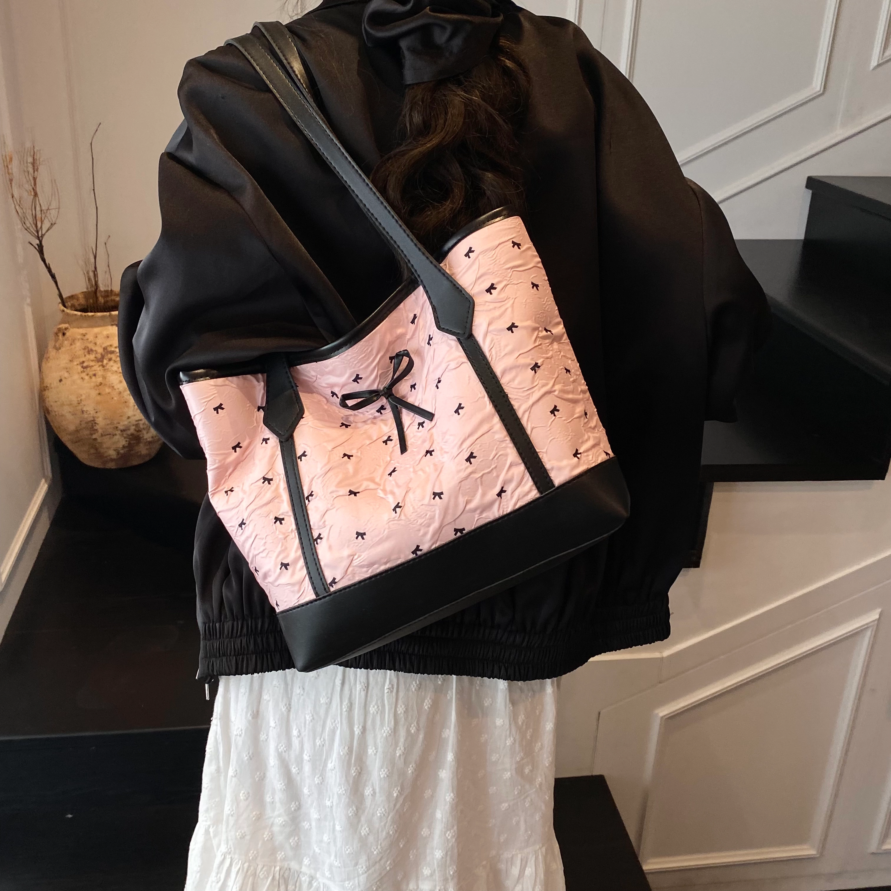 RIVMIND PU Tote