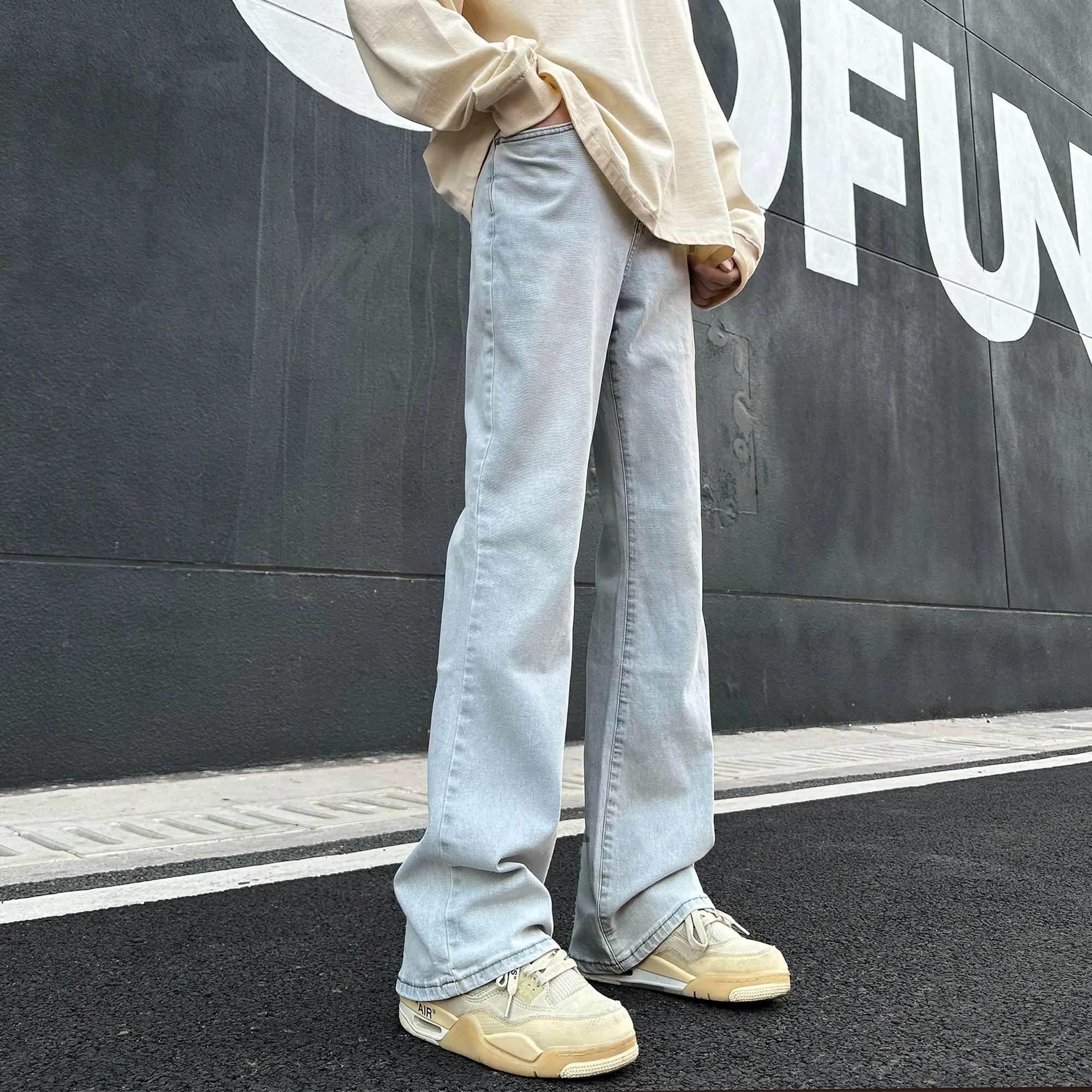 220XAFB