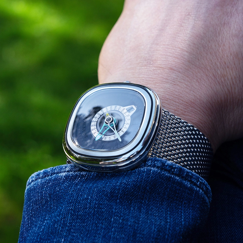 SEVENFRIDAY
