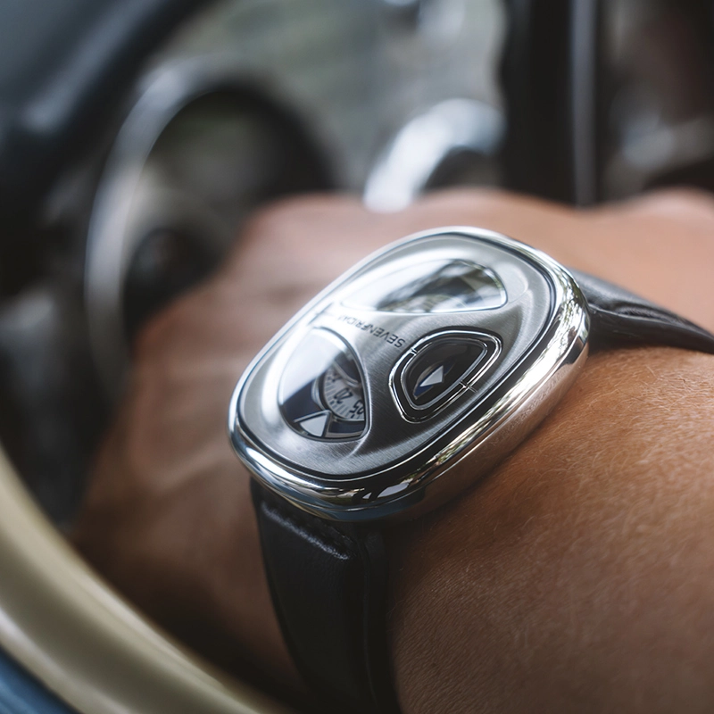 SEVENFRIDAY ME 44.5*44mm