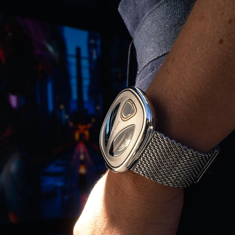 SEVENFRIDAY ME