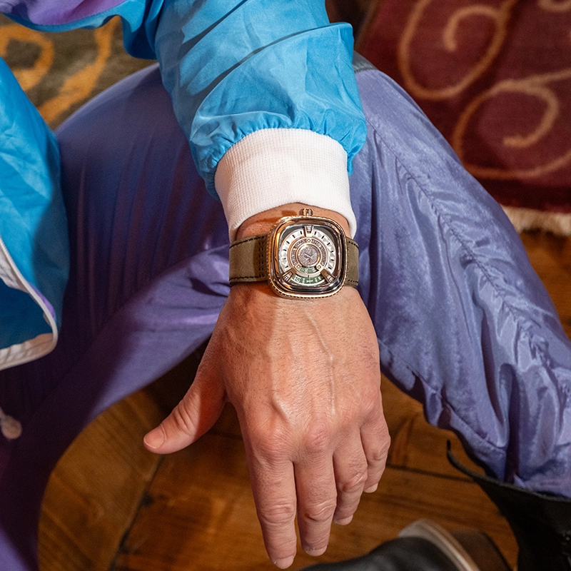 SEVENFRIDAY