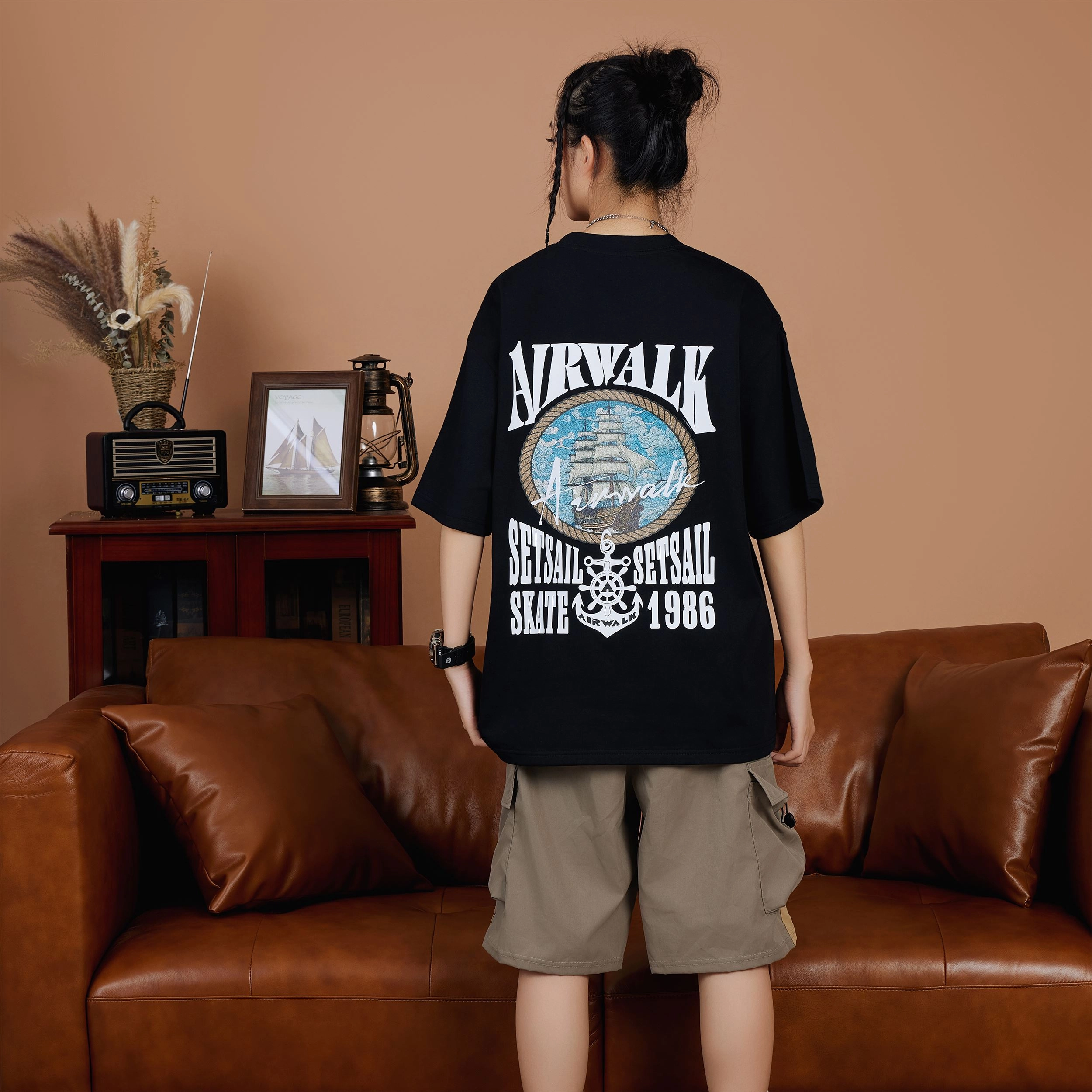 Airwalk T