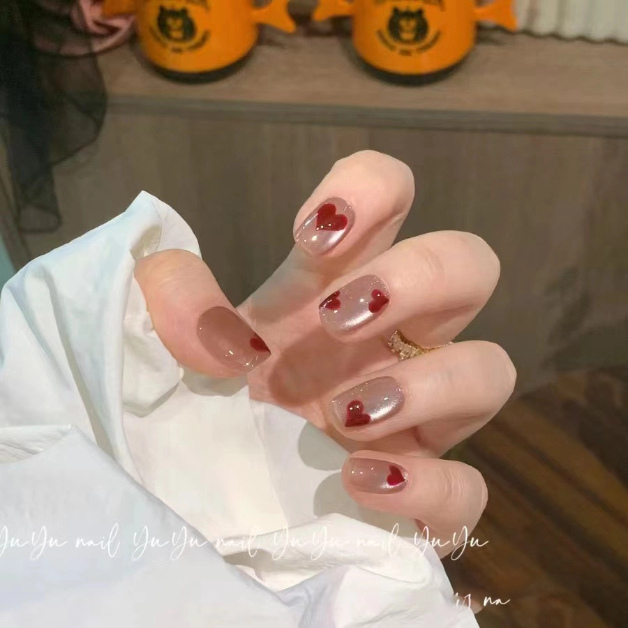 几多萌 纯手工  穿戴甲 短短梯红色裸色 猫眼