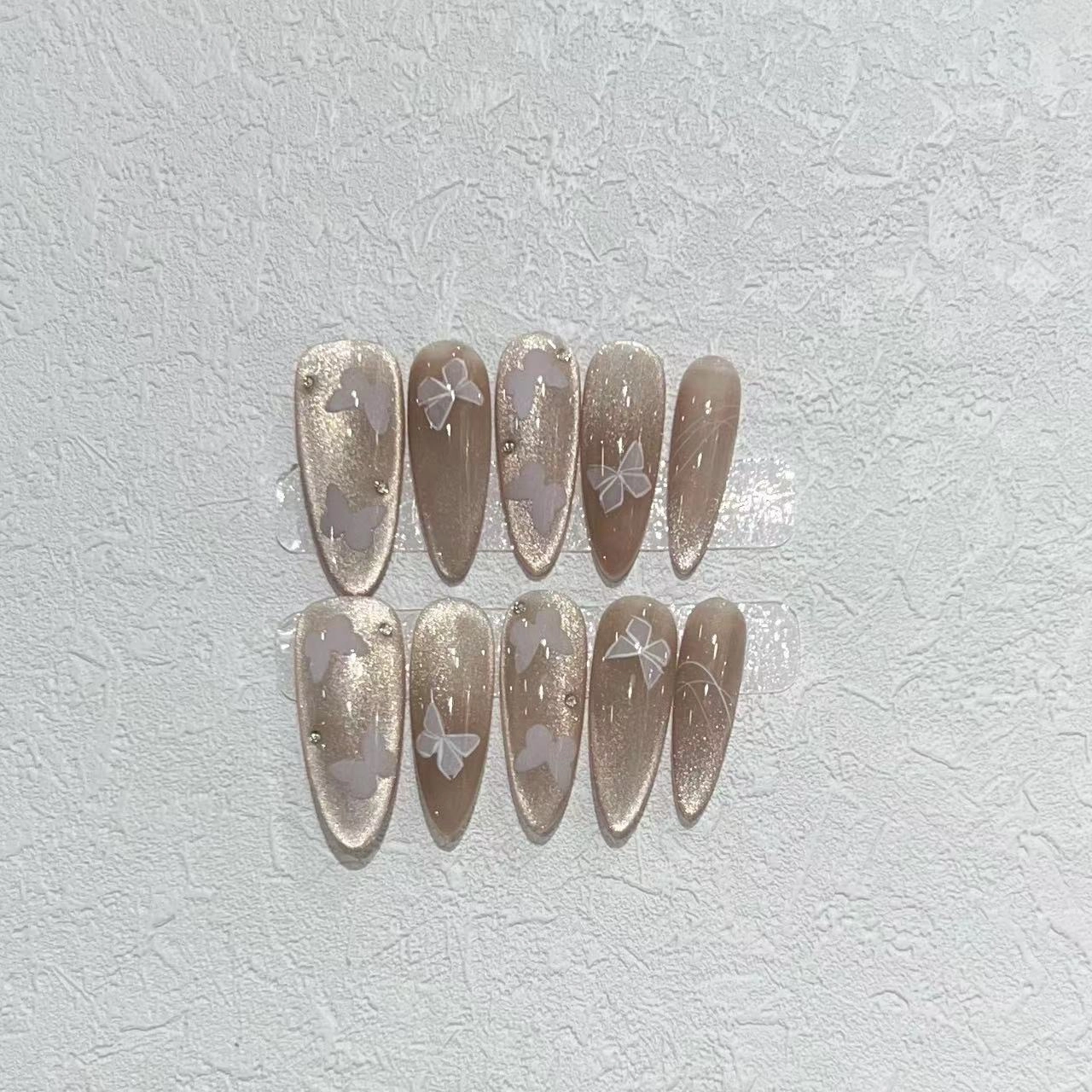 几多萌 纯欲风手作穿戴甲贴片高级灯泡猫眼蝴蝶水滴长甲  杏仁裸色晕染 纯欲