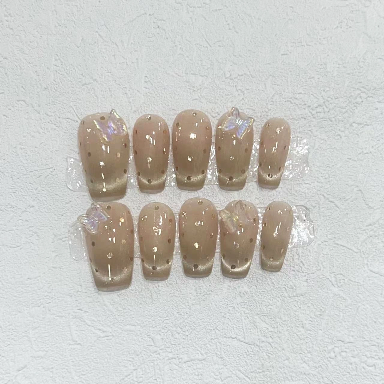 几多萌 亮片波点蝴蝶美甲  穿戴甲 短梯透色裸色 纯欲 优雅时尚精致