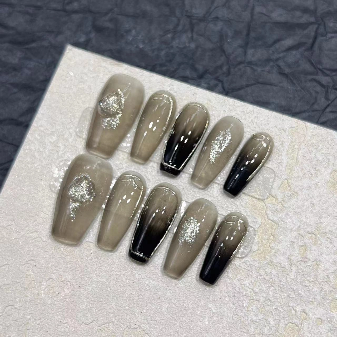 几多萌 魔镜粉  穿戴甲 梯型黑色渐变 法式