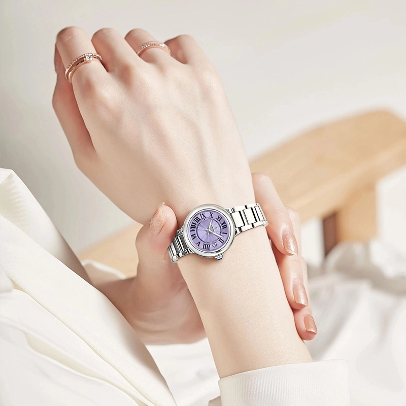 Katie Ermilio 33 30 KE-S492BAQ