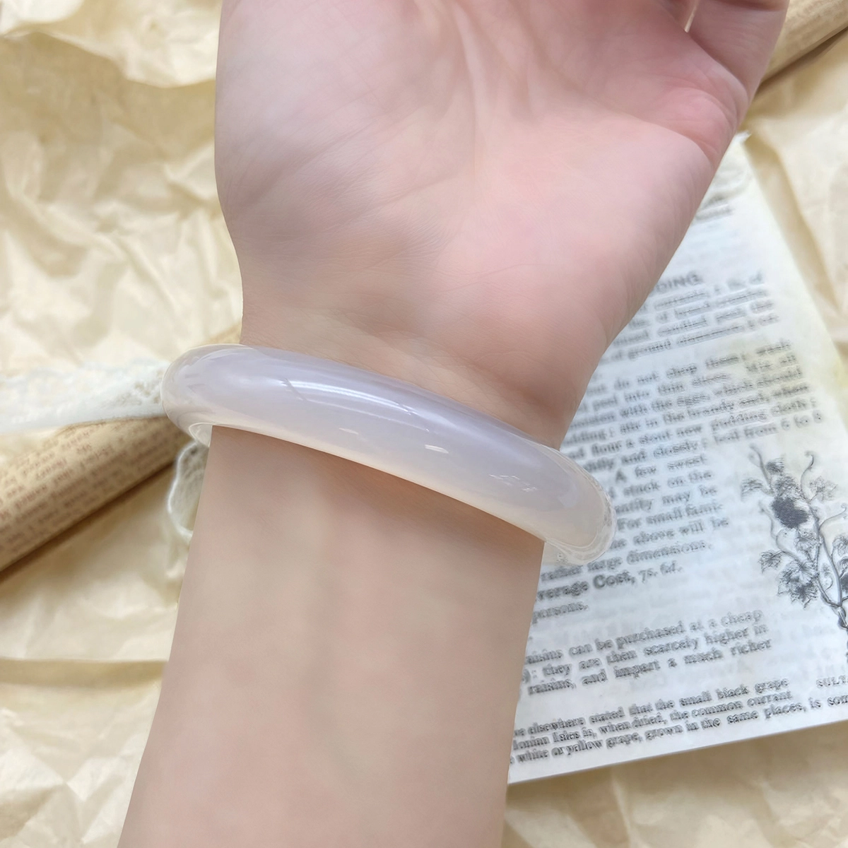 恋朵 新中式 白月光水润 古香白玉 玉髓 手镯 女款
