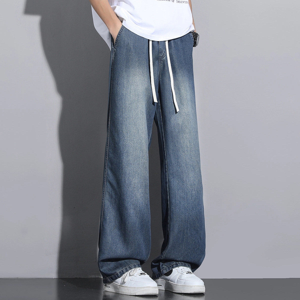 JEANSWEST