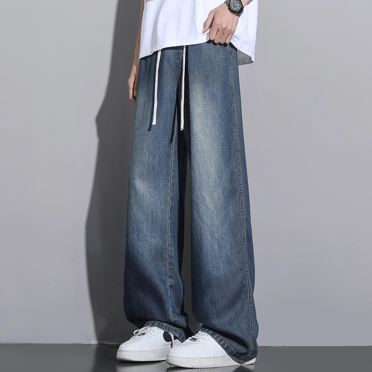 JEANSWEST