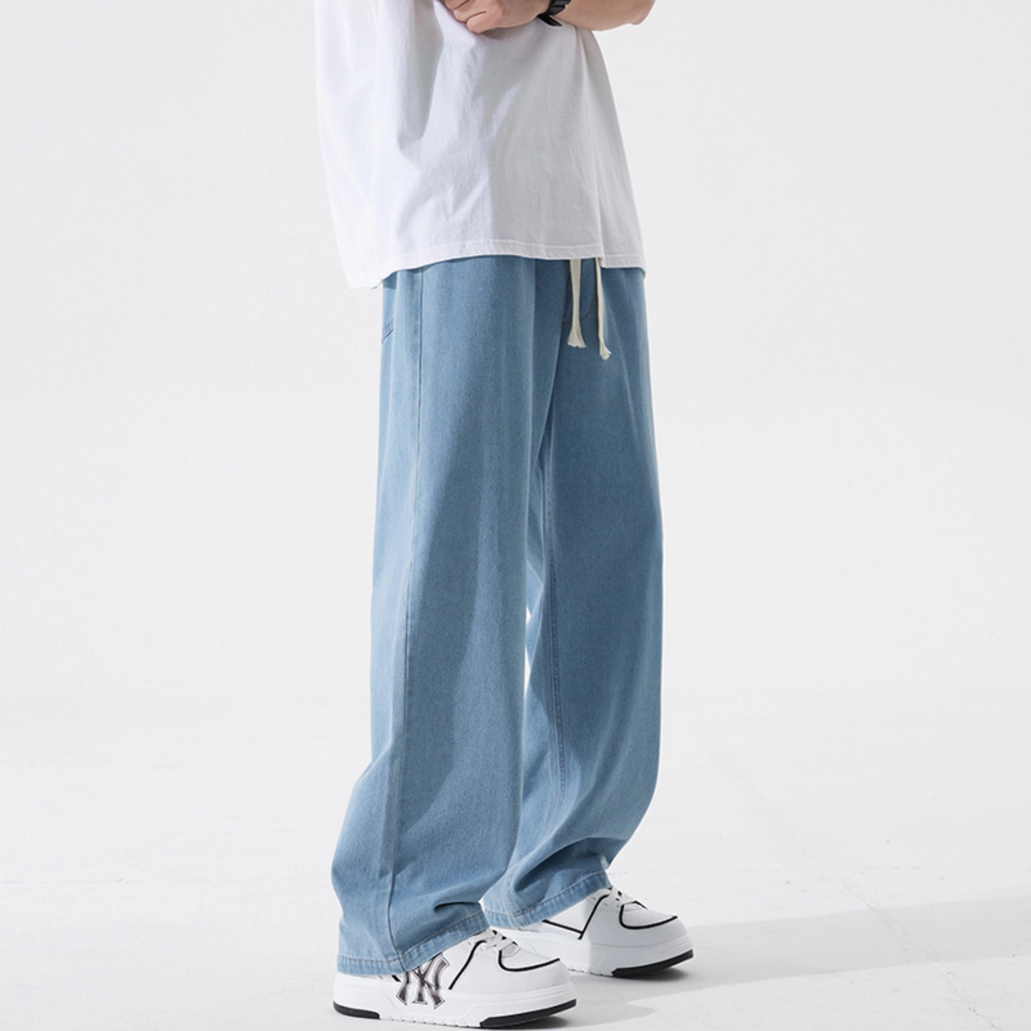 JEANSWEST