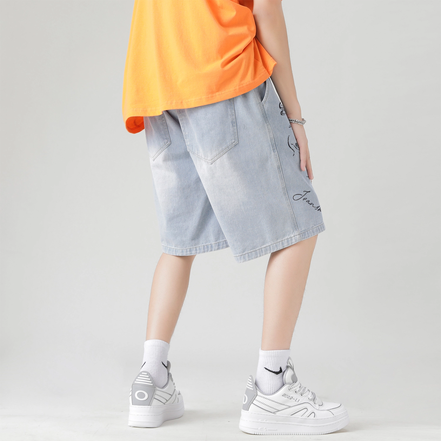 JEANSWEST