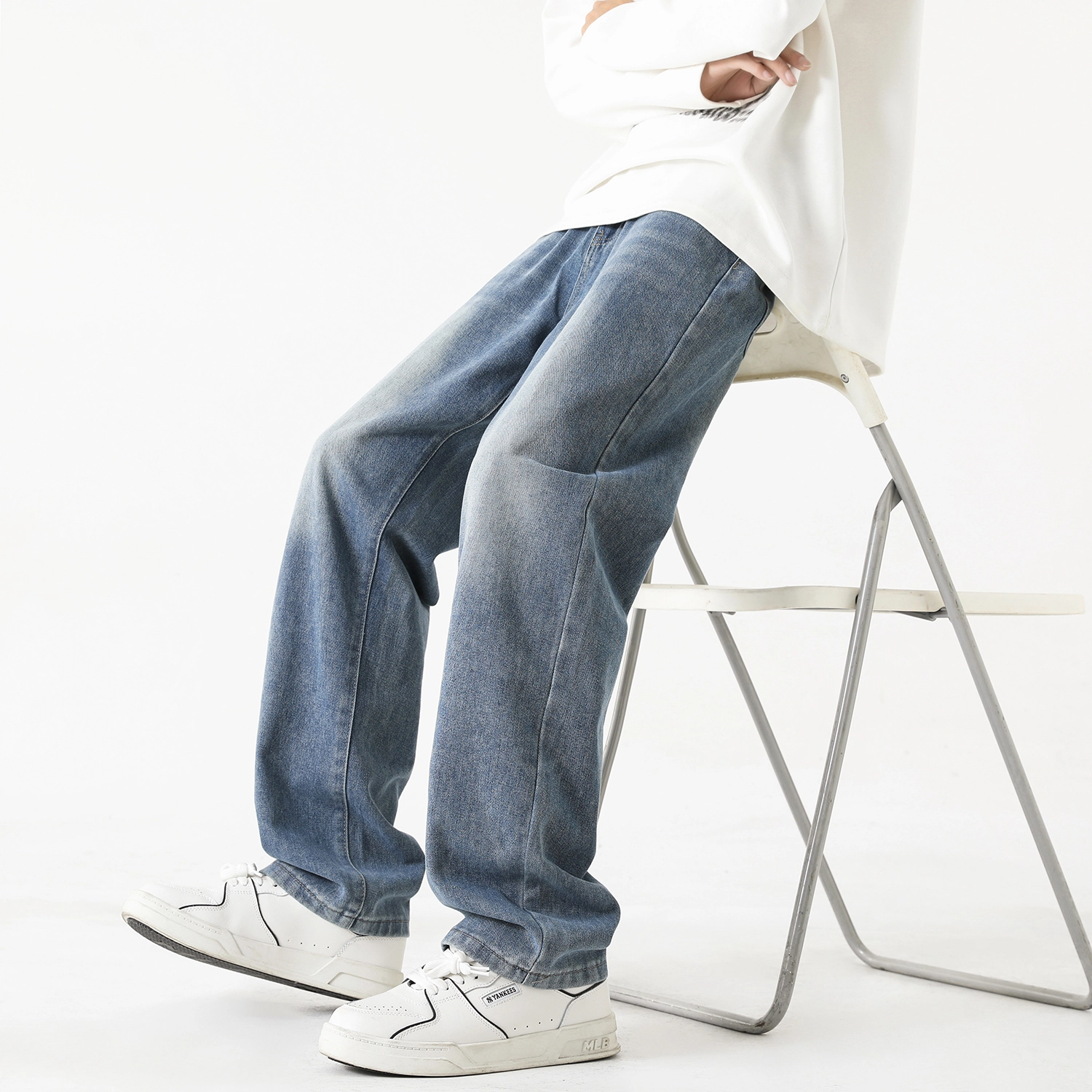 JEANSWEST